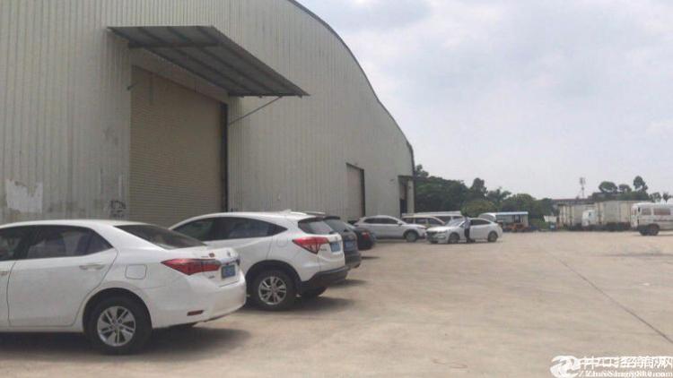 黄埔开发区6600方钢构仓库厂房招租，中高15米，带卸货平台
