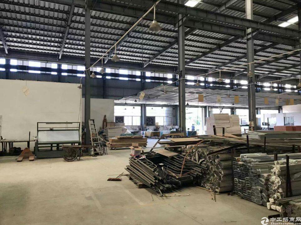 黄埔区文冲工业区单一层标准钢构8米高3000平米厂房仓库出租