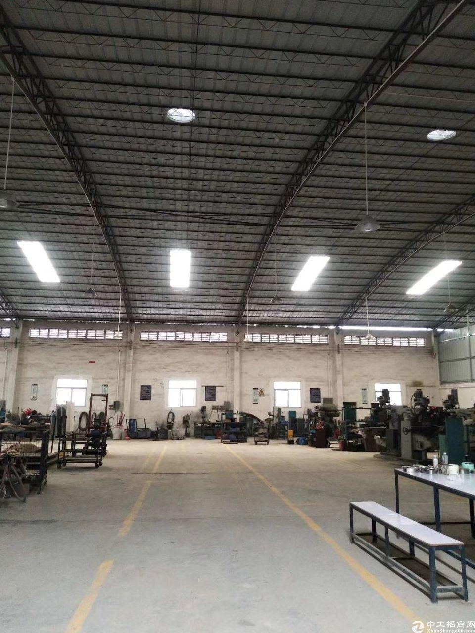 良田良沙路边独院5000平钢构可做生产仓库