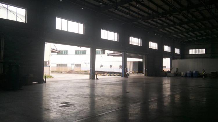 新塘镇银沙工业区单一层独院厂房仓库出租6880㎡可办环评