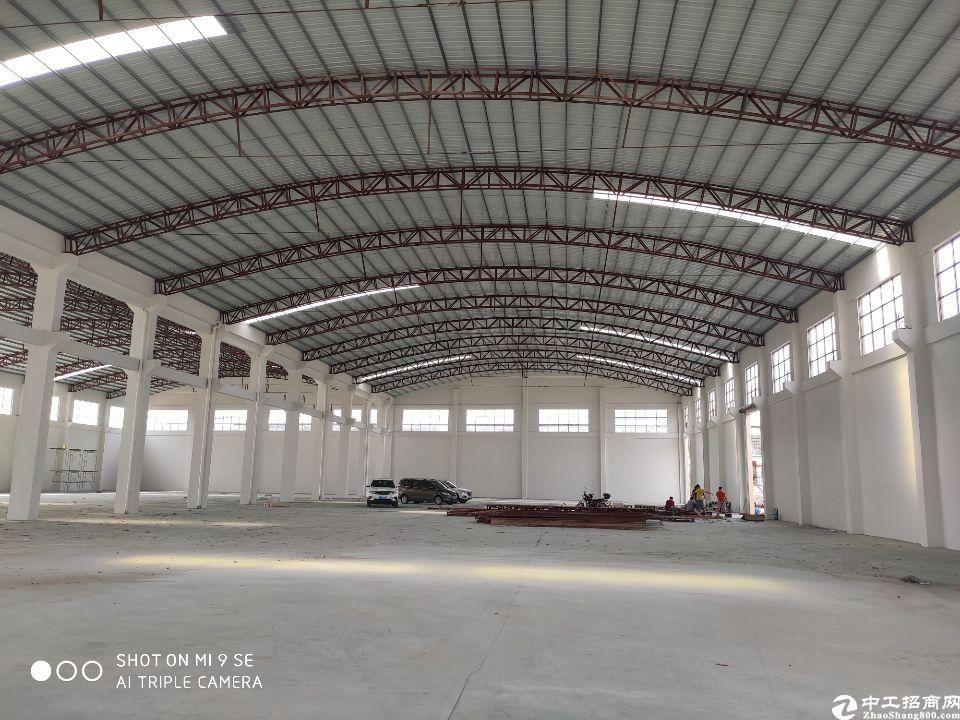 广州永和开发区钢构厂房仓库6800平出租（可临租）