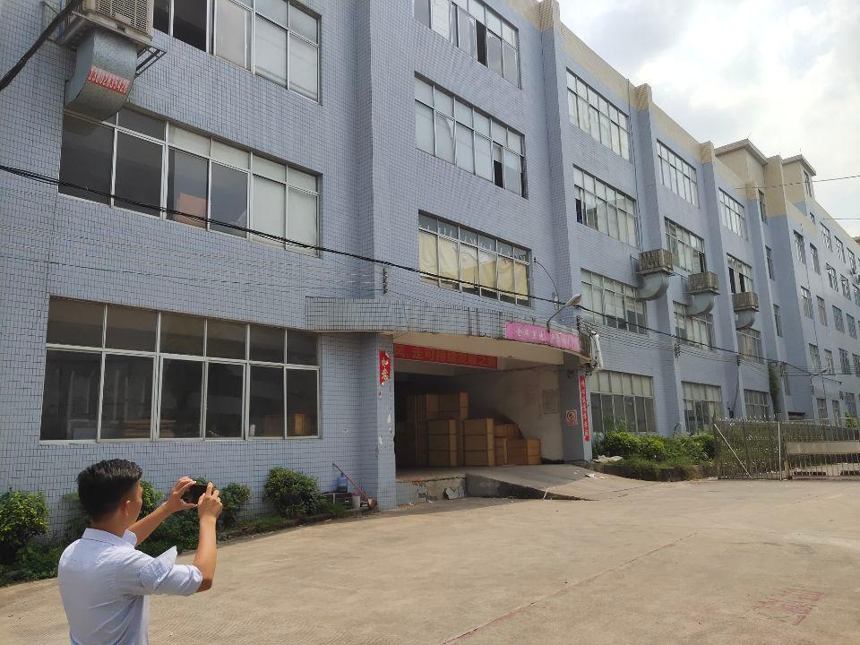江高镇工业园区标准厂房仓库二楼2600平方出租
