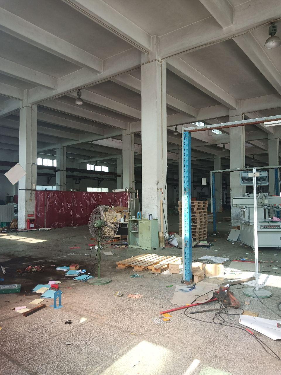 平湖富民工业区单一层厂房8000平方米厂房仓库出租