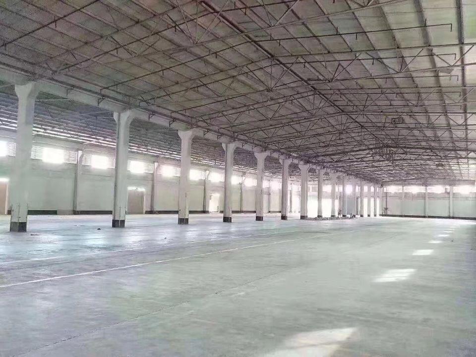 深圳观澜物流仓库55000平方厂房招租，空地非常大，消防喷淋