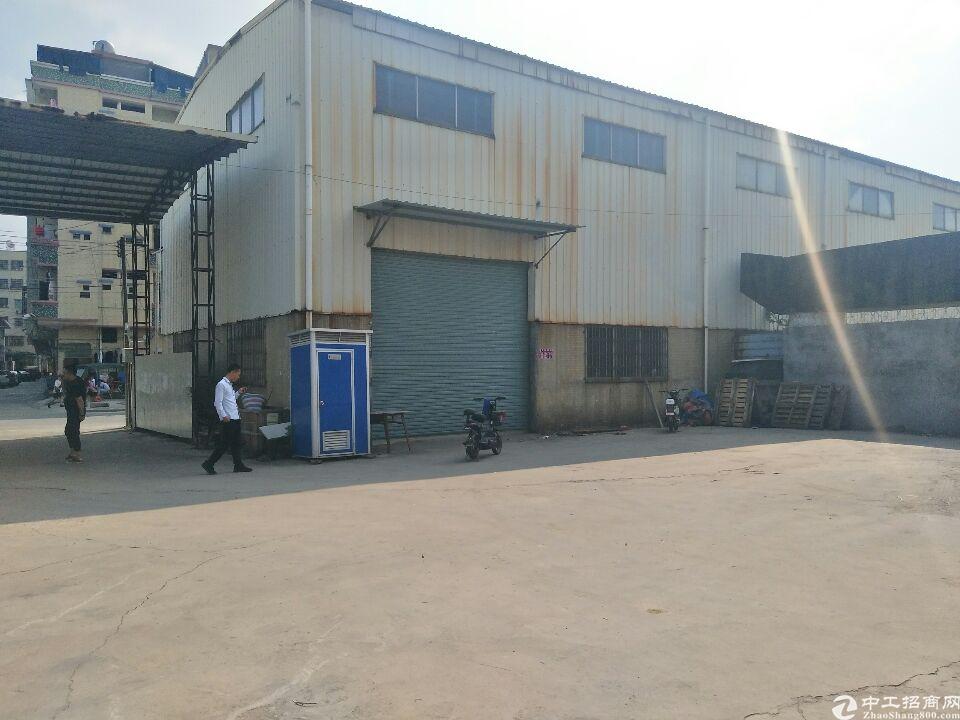 黄埔南岗新出厂房仓库1300平招租。