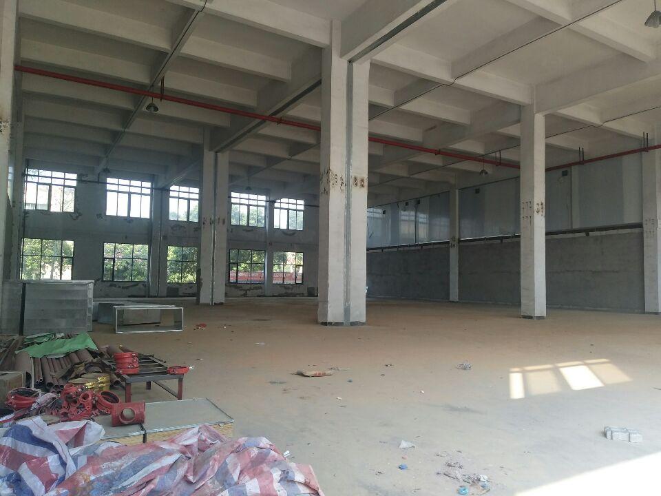 海珠原房东厂房仓库出租高度7米。