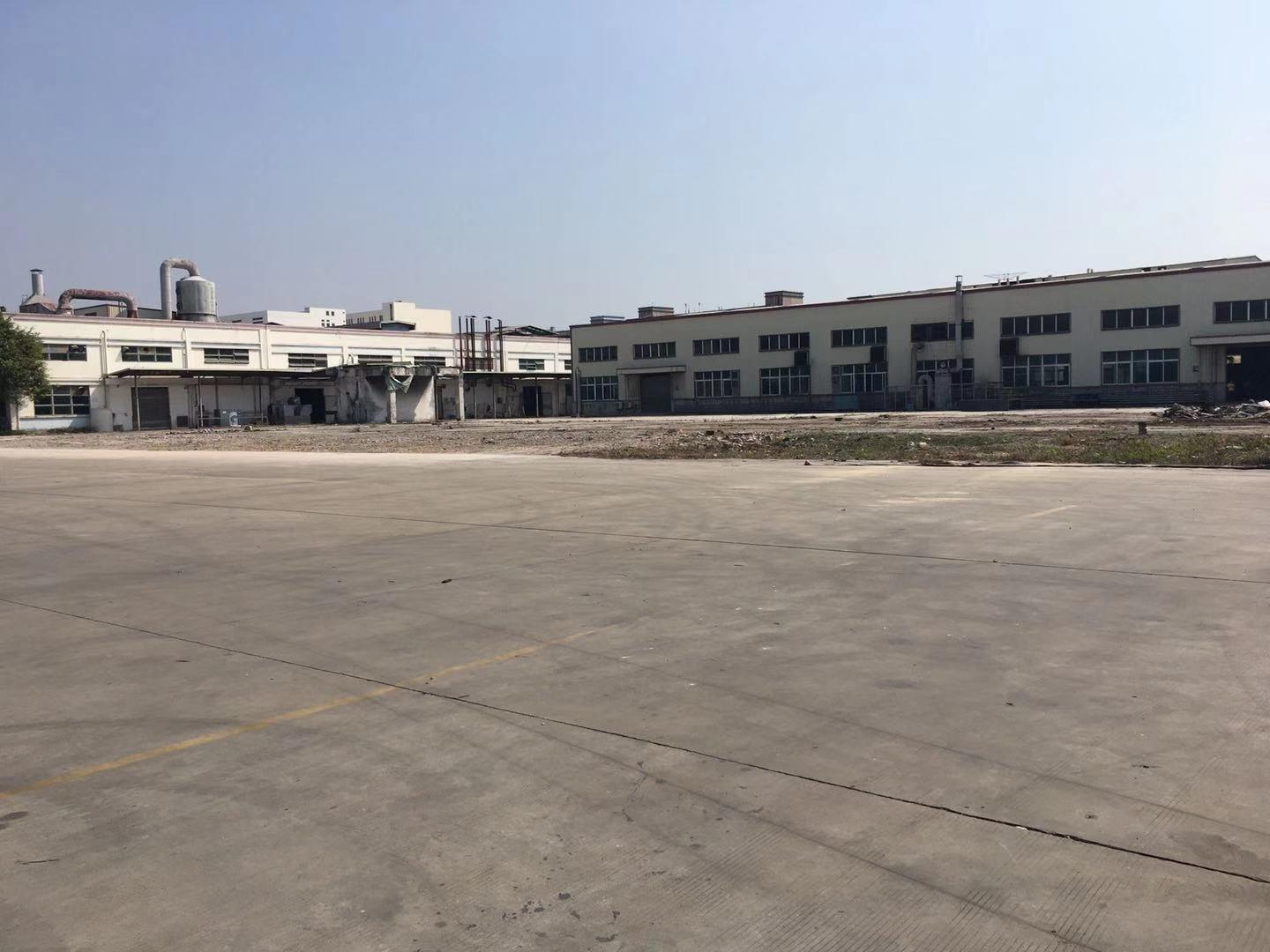 深圳高速出口9米高标准物流厂房仓库15000平方出租