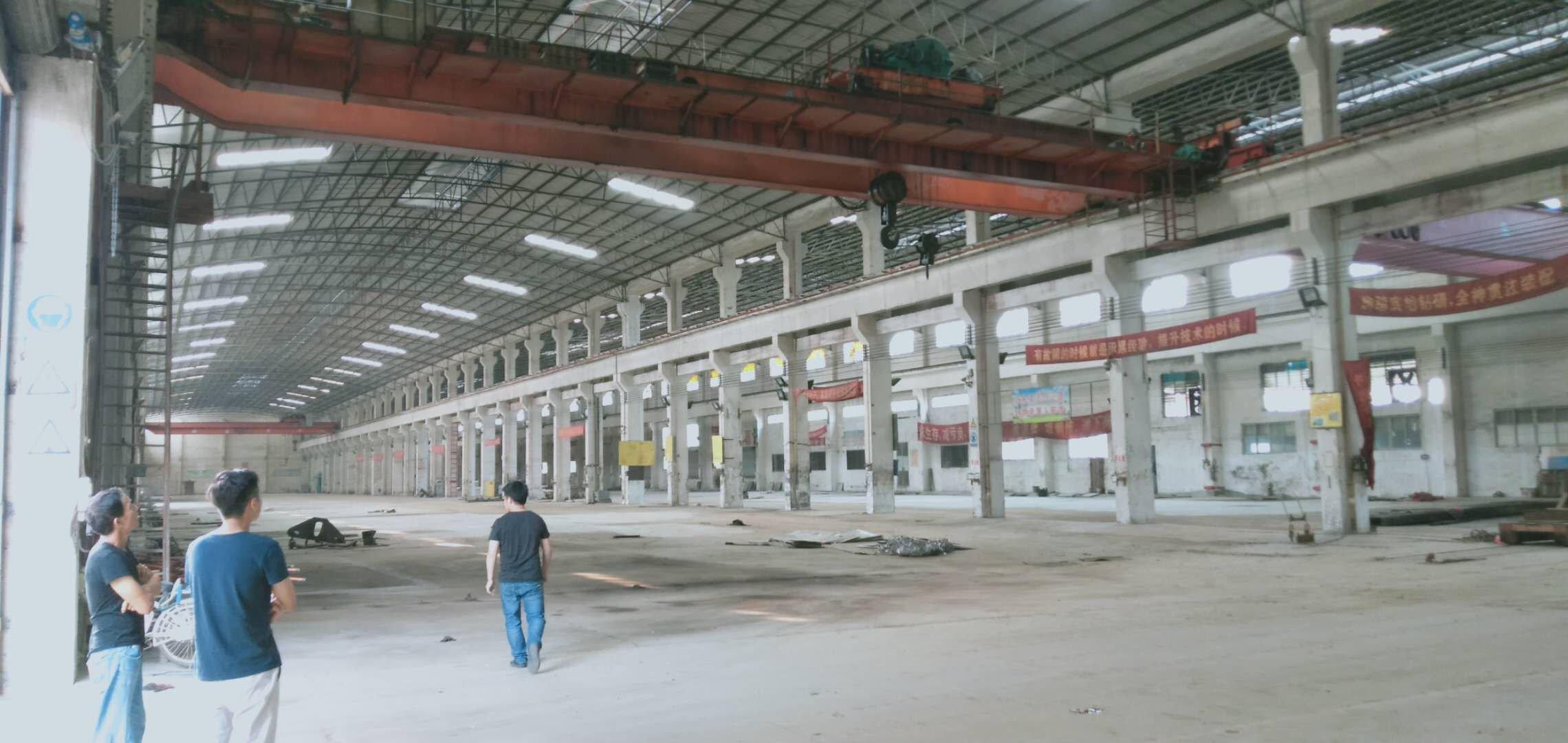 高明区荷城街道三洲工业区新岀单一层厂房仓库7000平方。