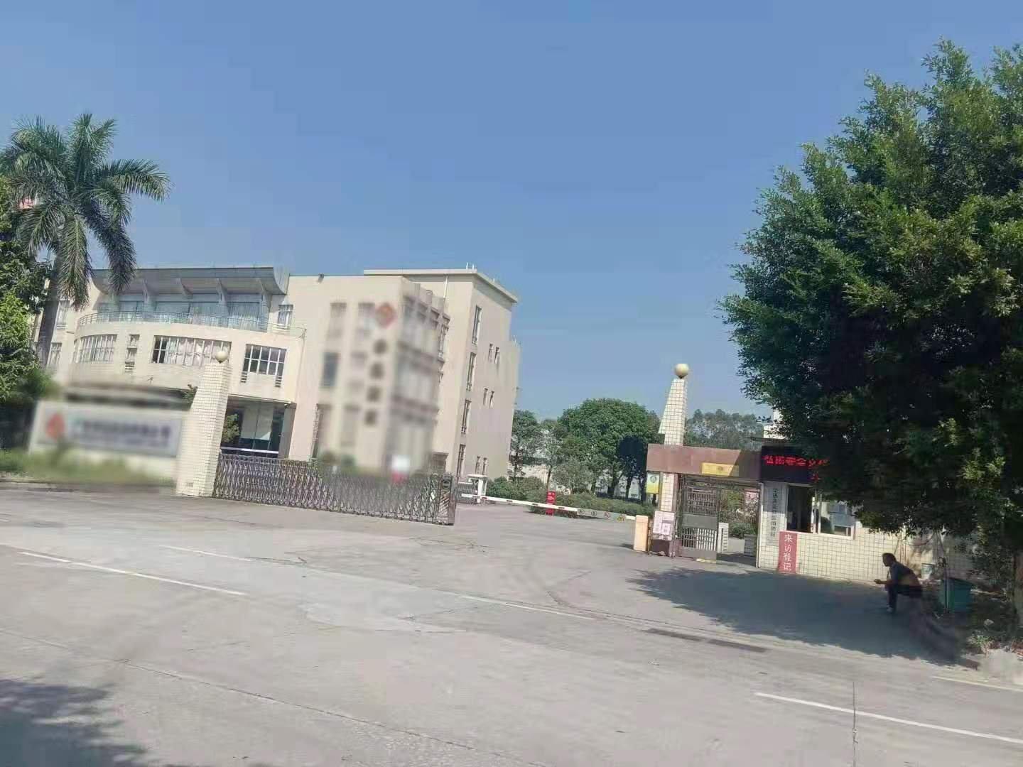 高明区荷城沧江工业园厂房仓库出租，滴水12米，带一部20吨行