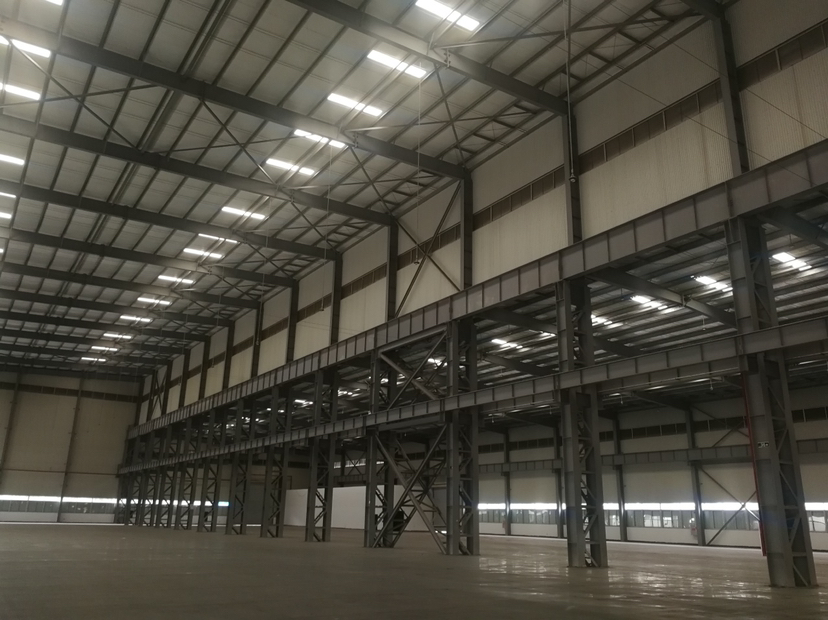 黄埔经济开发区滴水15米钢结构厂房仓库13000.平，可分租