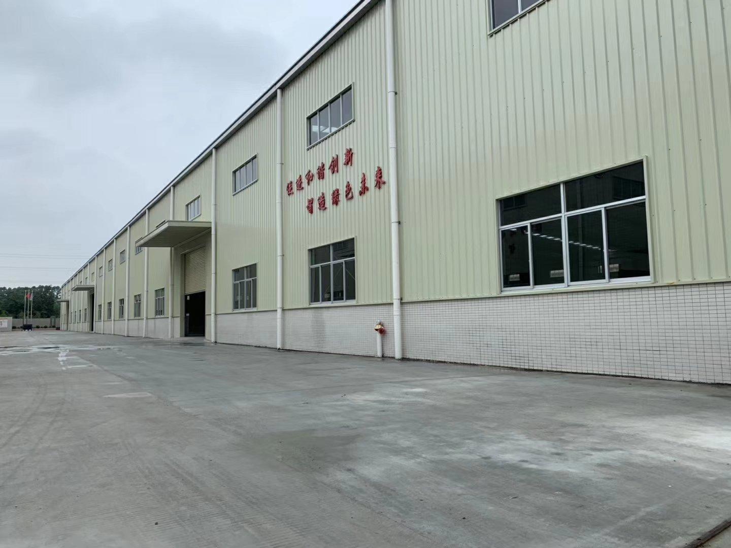 园洲镇禾山村216县道旁边非常合适做仓库的单一层厂房出租。