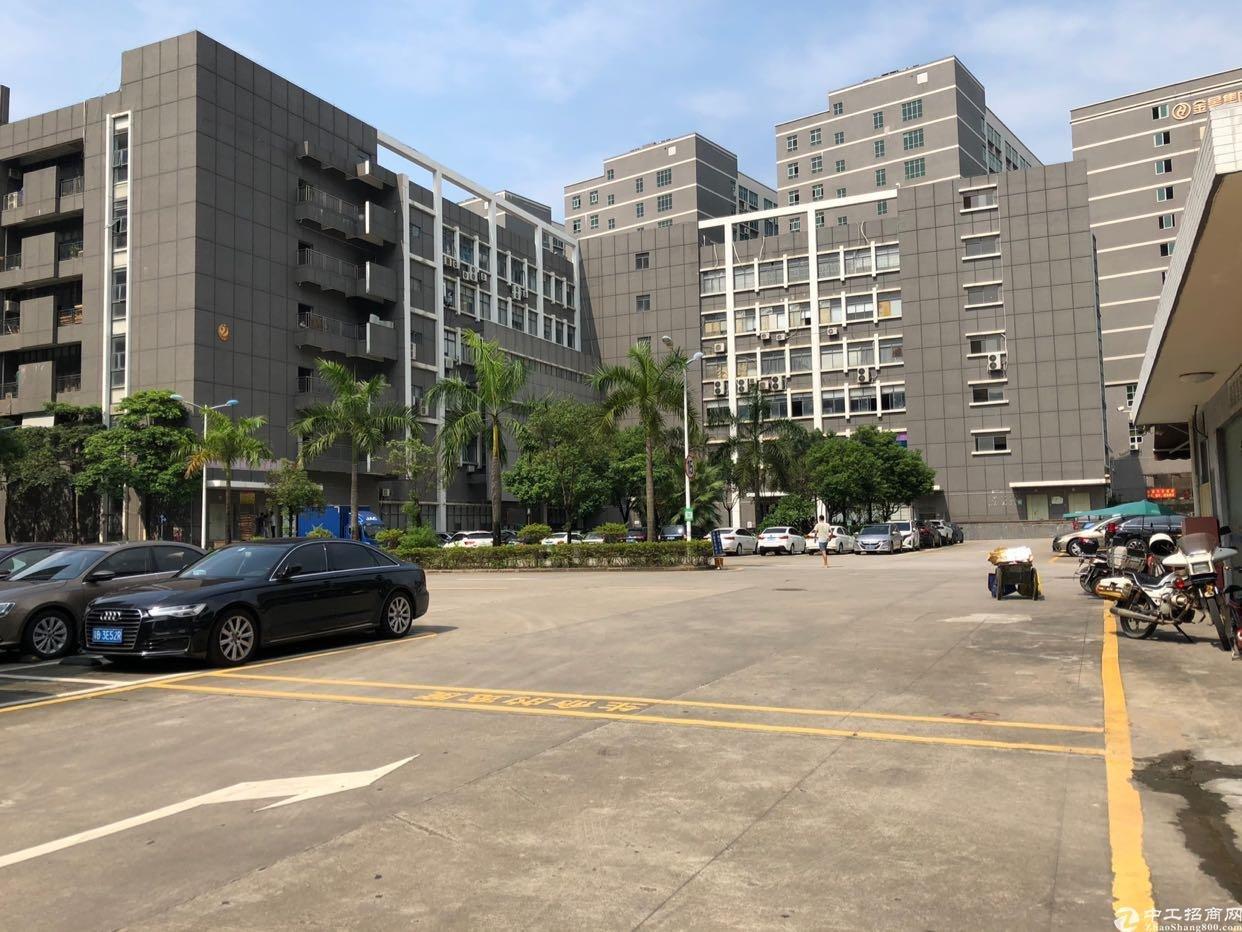 石岩水田科技园楼上厂房900平