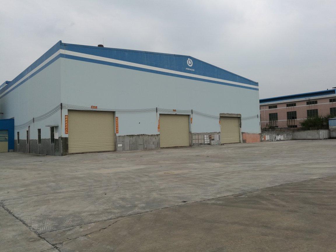 青白江工业区11米高单层厂房仓库，有牛角可架20吨行车