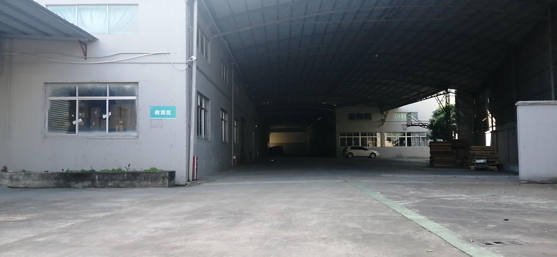 花都区新华镇工业园区独门独院砖墙到顶单层厂房仓库6820平米