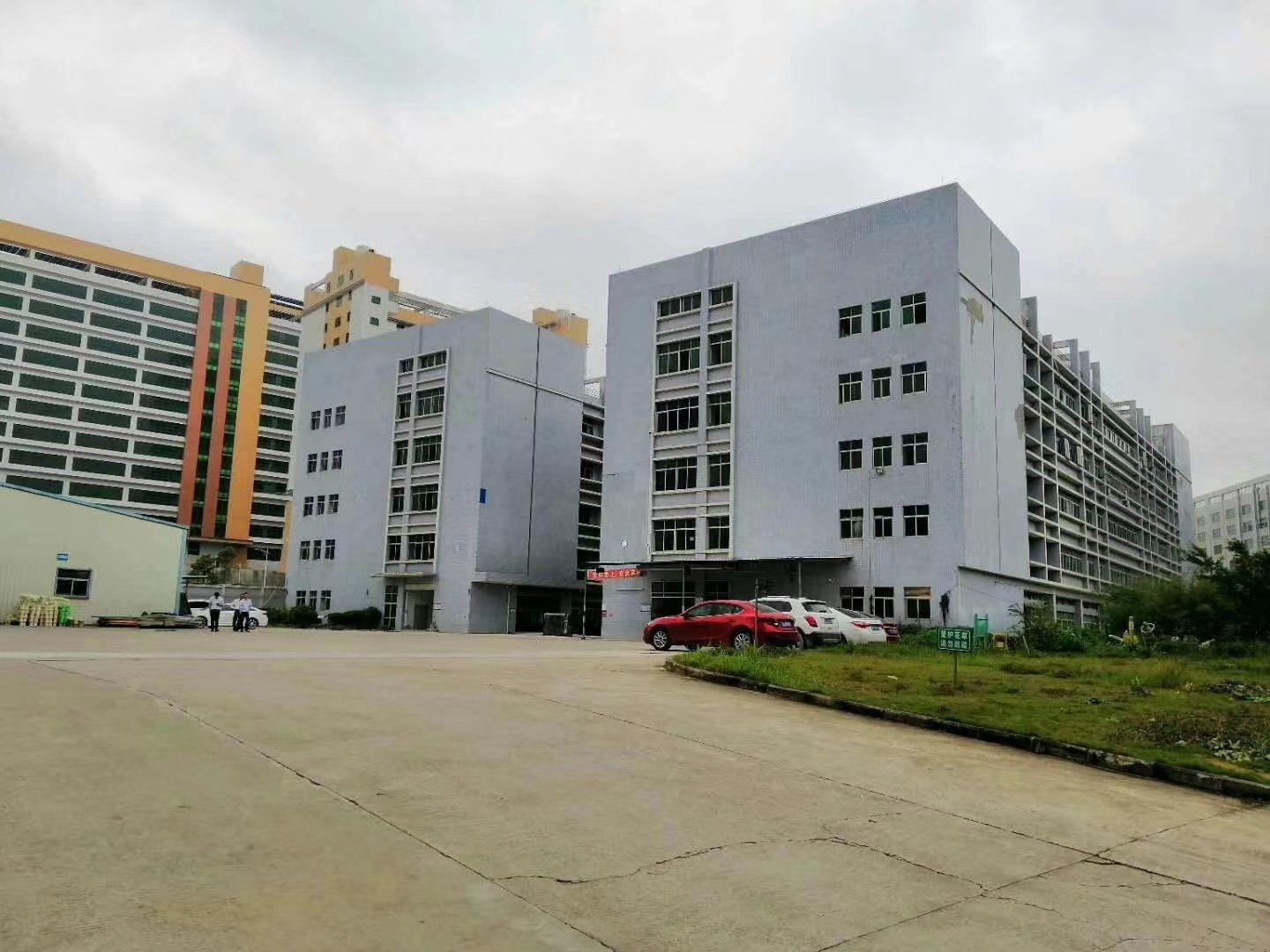 深圳坂田12000平方独院厂房出租适合物流，电子，注塑，仓库