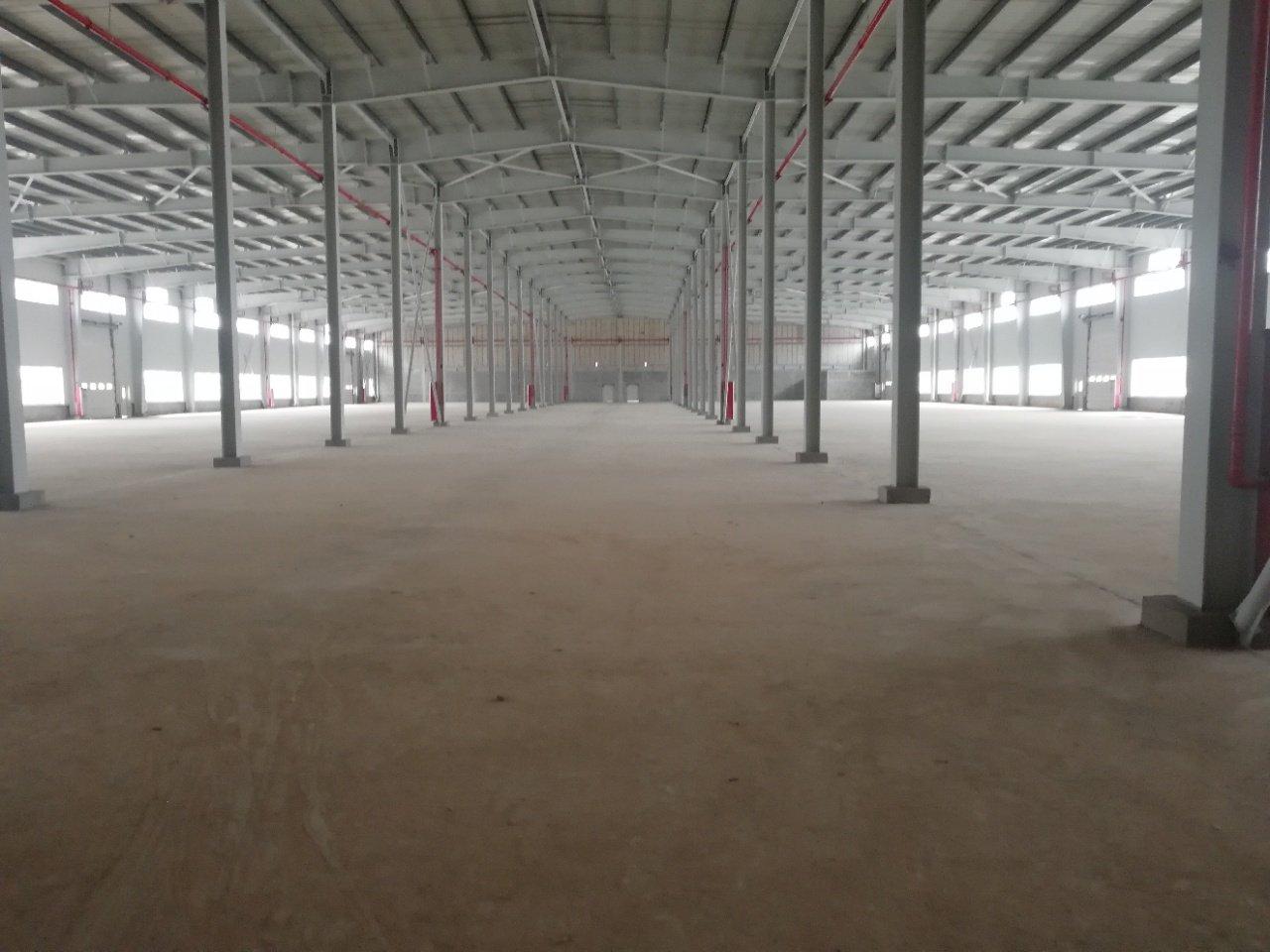 一楼钢结构25000平方厂房仓库出租适合冻库物流汽车城等行业