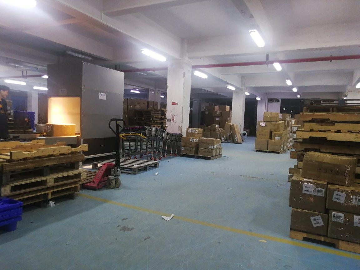 白云嘉禾标准厂房一楼仓库1500平,高度5米,标