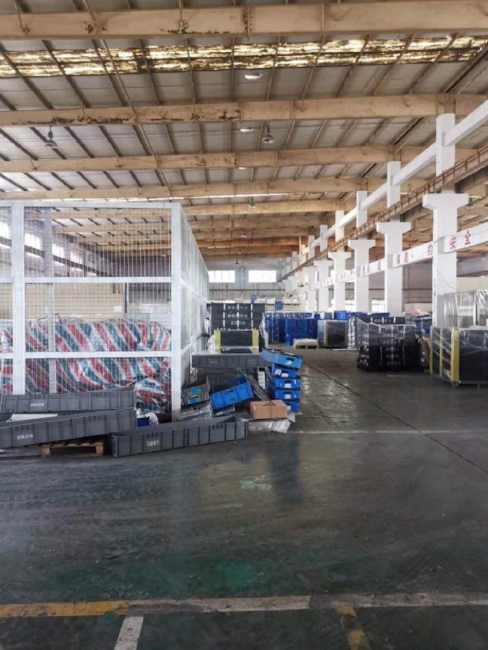 海珠区新出仓库厂房5000平单一层，可做行业广泛。