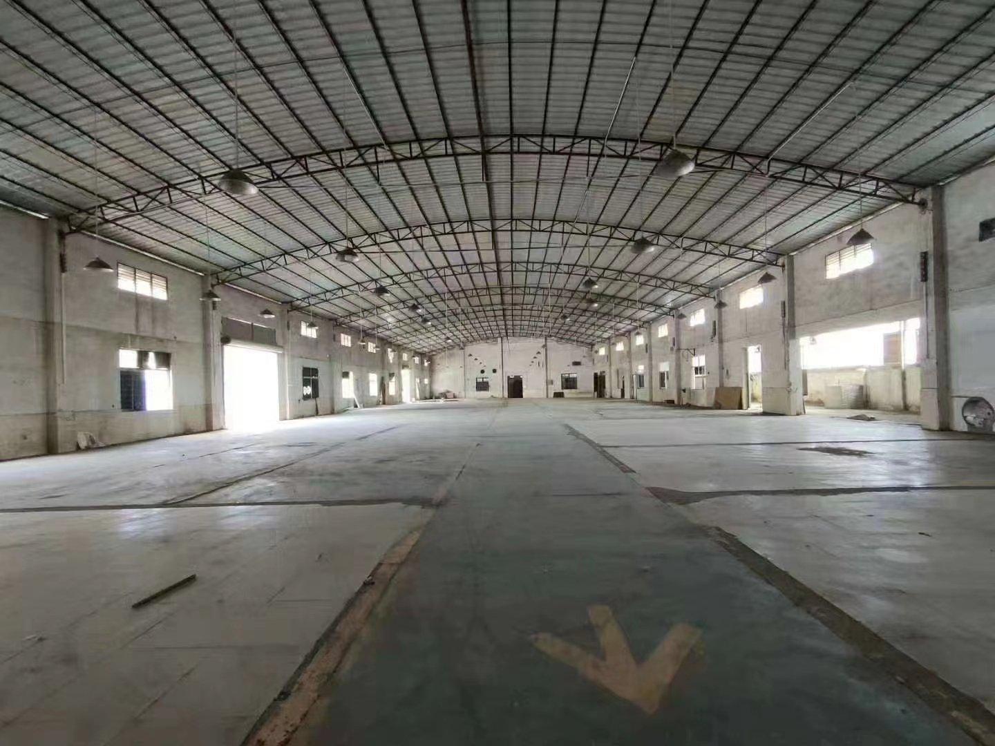 花都新华镇平步大道工业区单一层厂房仓库出2785平可分