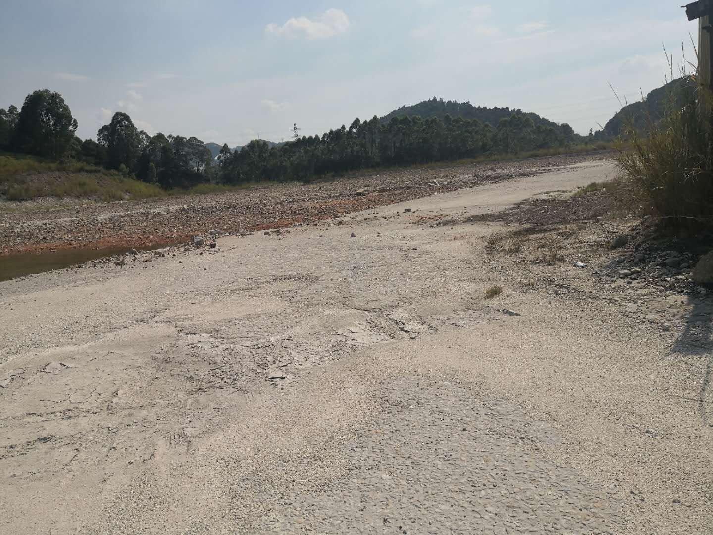 花都区花山占地98亩国有证土地出售1