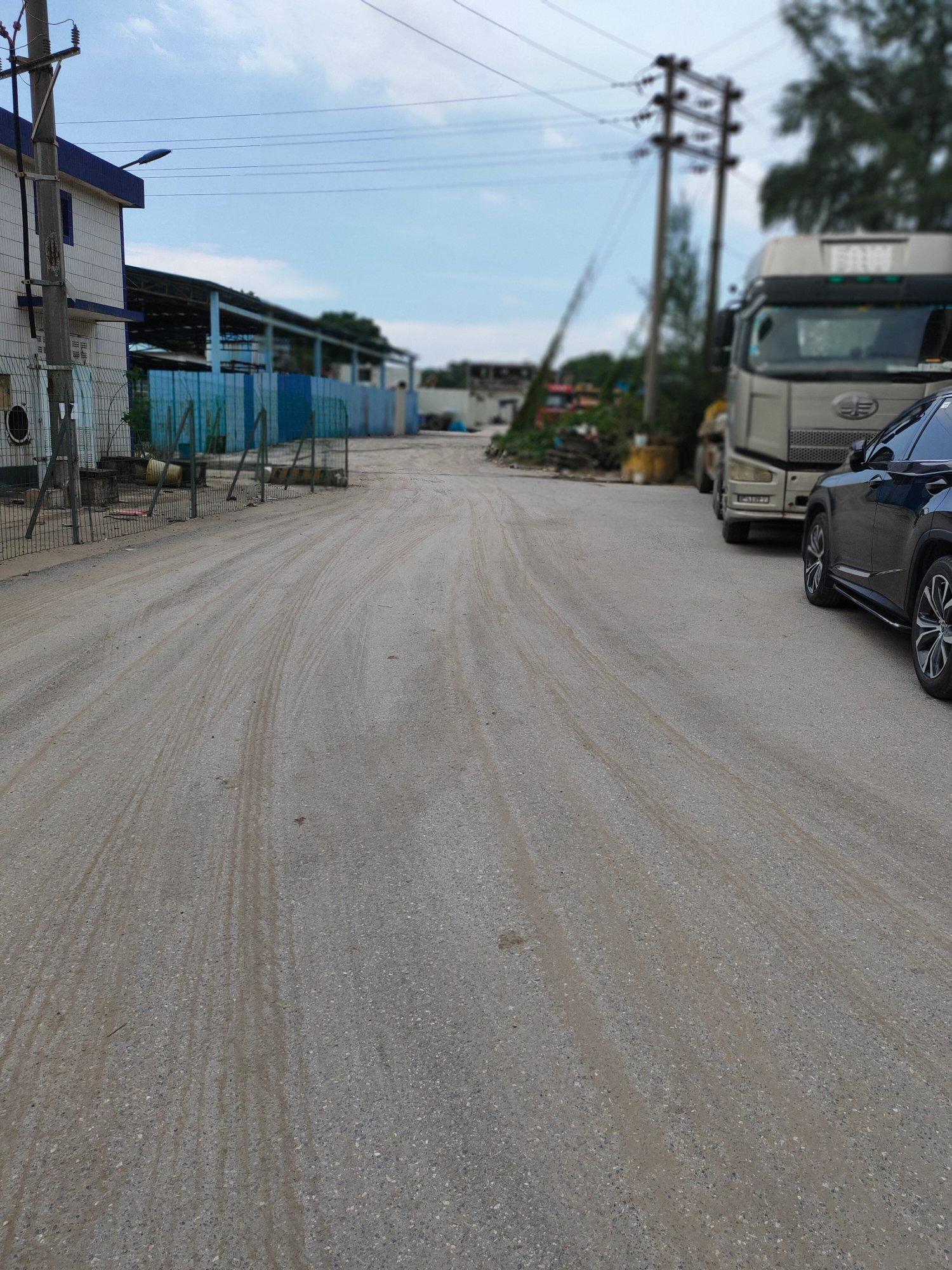 黄埔区黄埔附近新出空地1400平方出租6