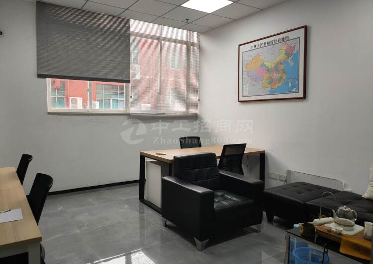 公明上村北环大道精装修小面积办公室，配办公家私空调2