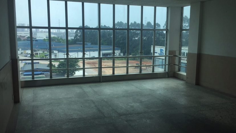 黄埔东区独院标准电商仓库厂房50平方出租，带空调装修。