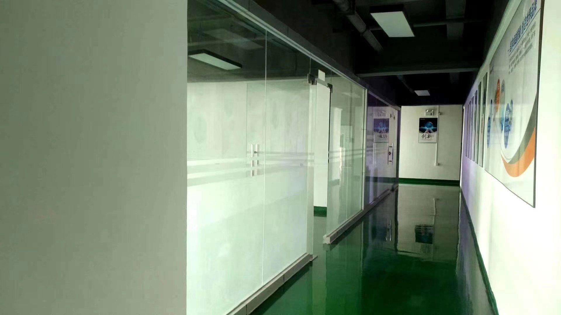 石井工业区楼上750平方精装修电子厂房招租价格非常便宜
