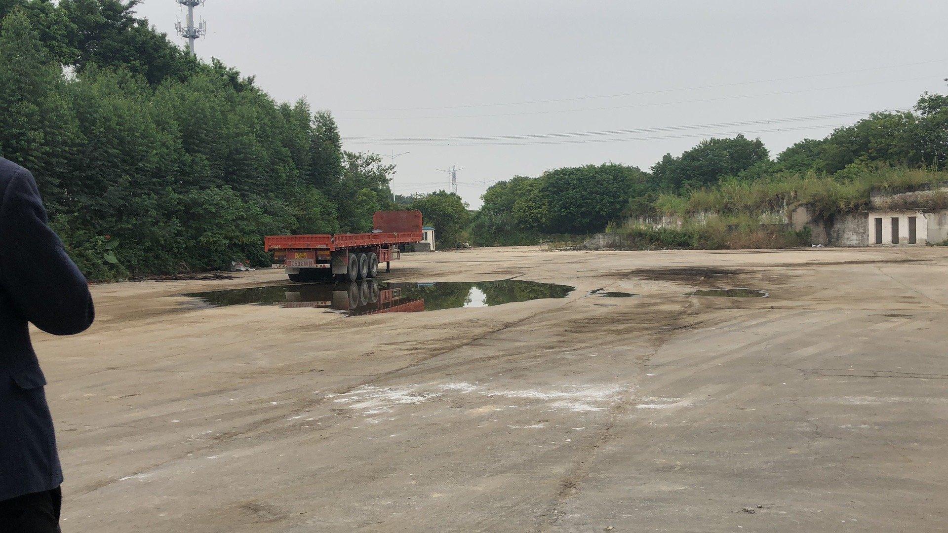 新出马路边硬化好空地1