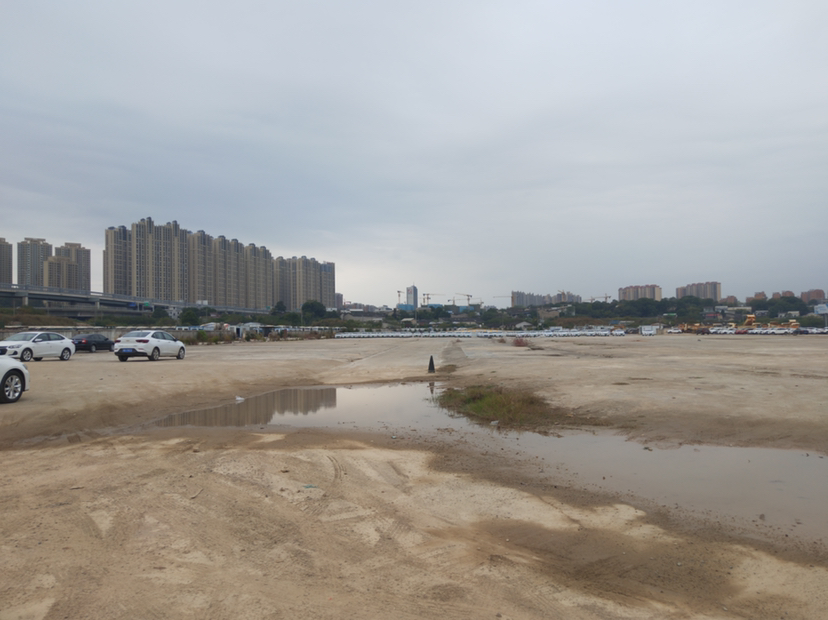 雨花区湘府大桥附近5000㎡大型硬化场地出租可短租2