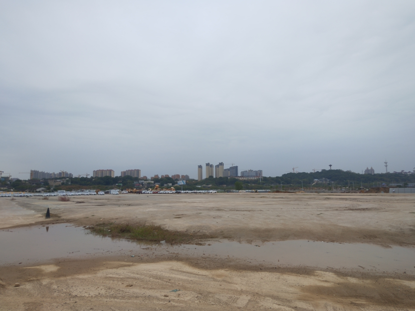 雨花区湘府大桥附近5000㎡大型硬化场地出租可短租1