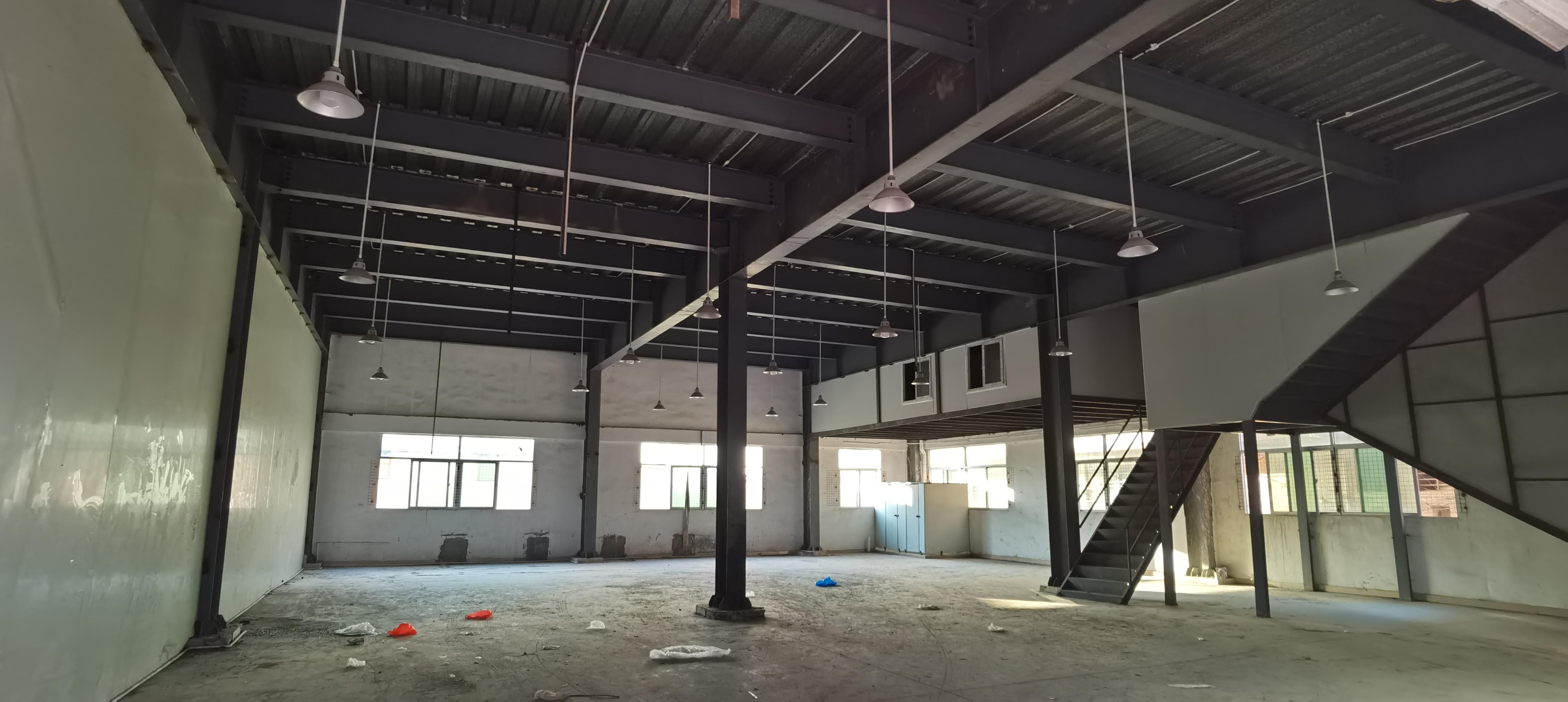 虎门镇黄村新出钢构一楼厂房，非常适合做仓库五金加工等行业。