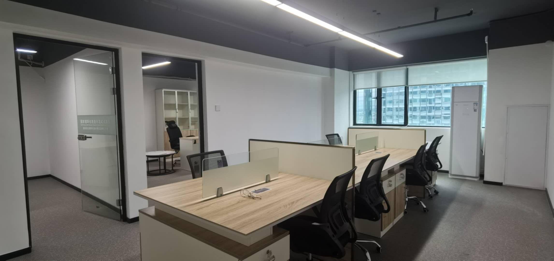 深圳坪山广场办公室50平-1350平，大小面积均有，精装修