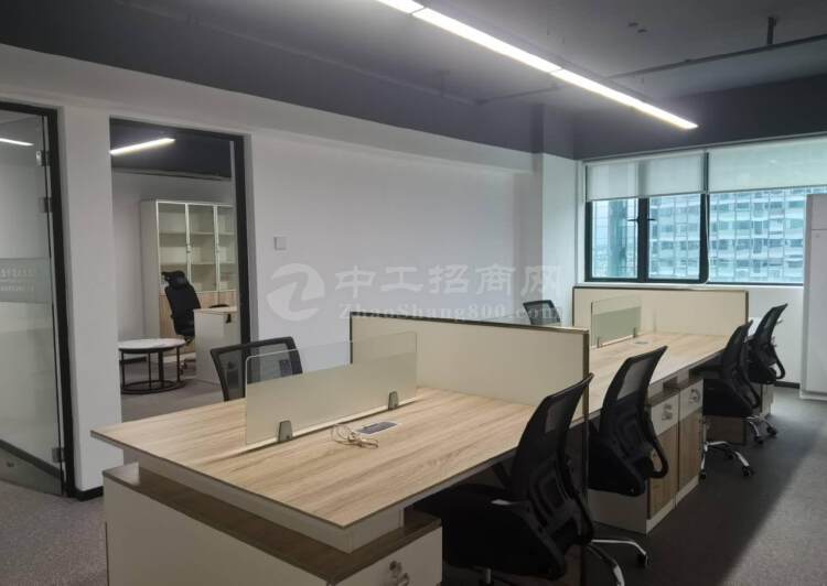 深圳坪山广场办公室50平-1350平，大小面积均有，精装修7