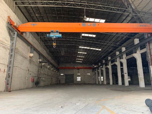 10吨吊车北滘工业区1700方带办公简易厂房可进大货