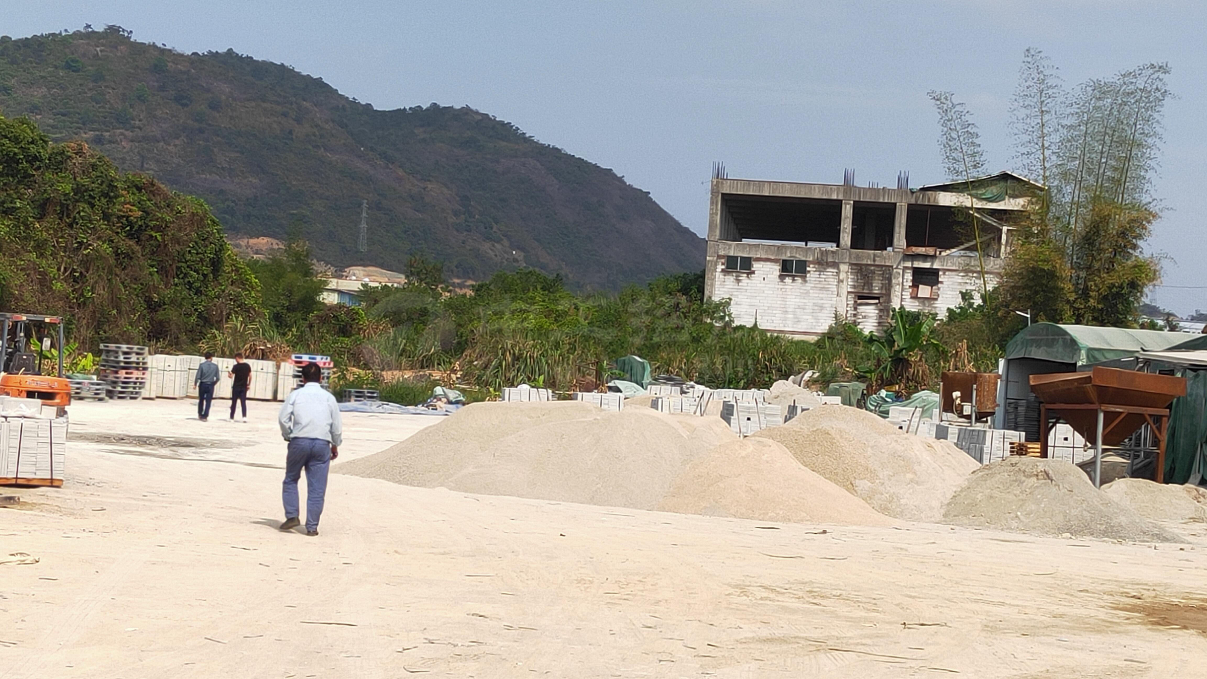 惠阳新圩主干道边新出地皮出租4