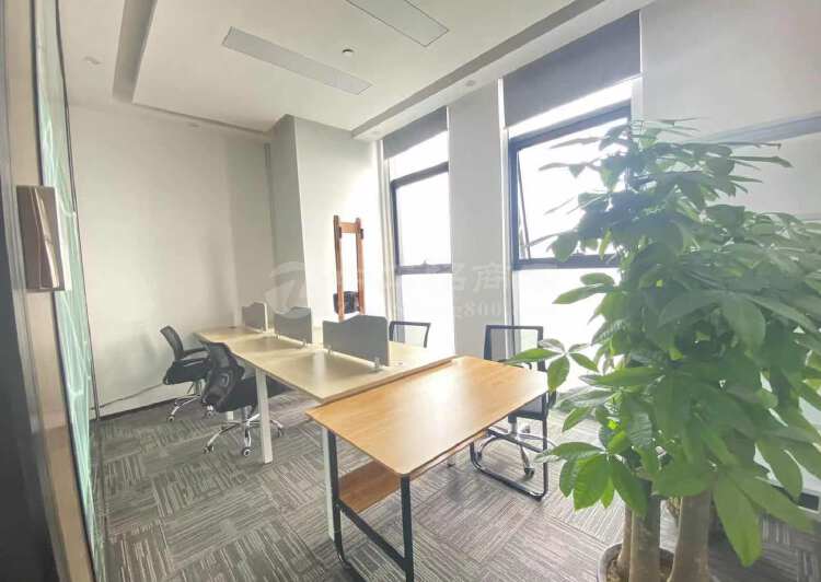 南山高新园地铁口精装修小面积办公室100至700平起租1