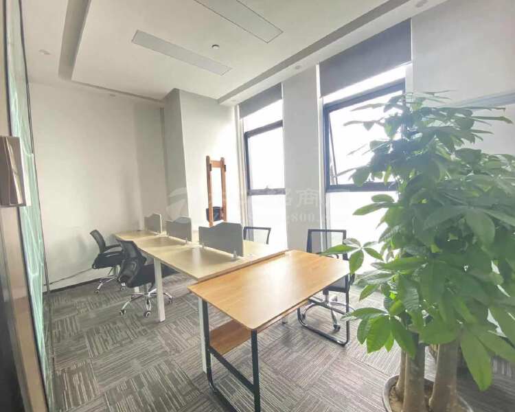 南山高新园地铁口精装修小面积办公室100至700平起租