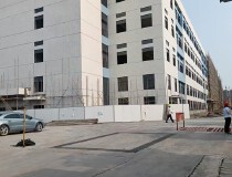 广汽传祺附近全新厂房45000方，1-4层，单层面积6400