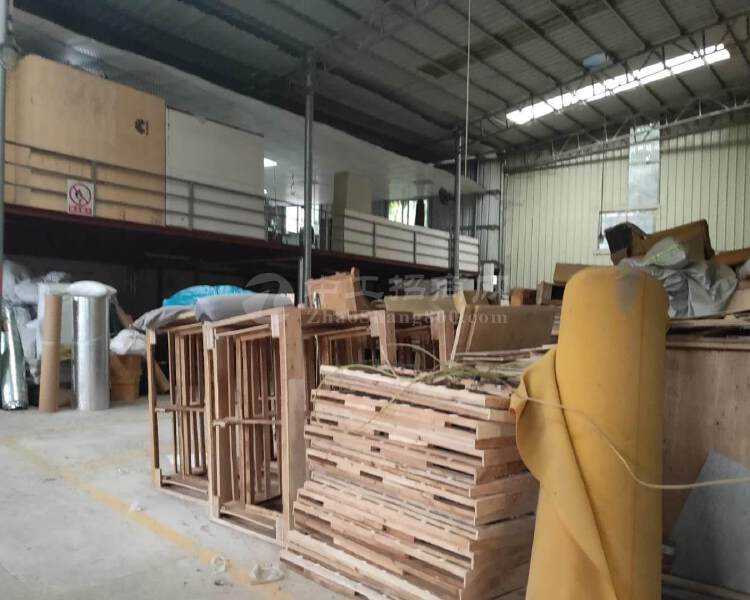 黄埔区高速口1100平单层厂房出租可以做仓库，可以做加工