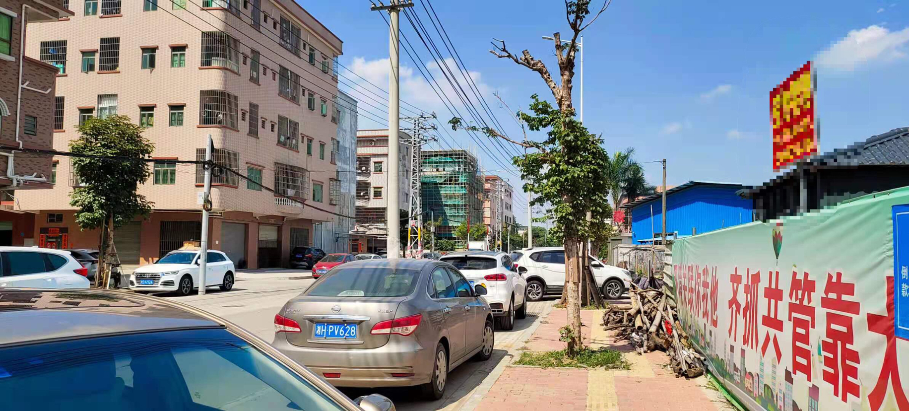 横沥镇田坑靠近汽车站马路旁2500平空地出租可硬化1