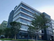 东莞临深全新产业园110000平方分层分栋出售。