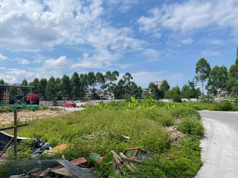 清远源潭空地，可报建，有十年合同2