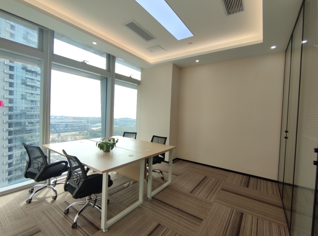 西乡洪浪北地铁口附近园区200平研发办公十电商仓库厂房出租 西乡洪浪北地铁口附近园区200平研发办公十电商仓库厂房出租