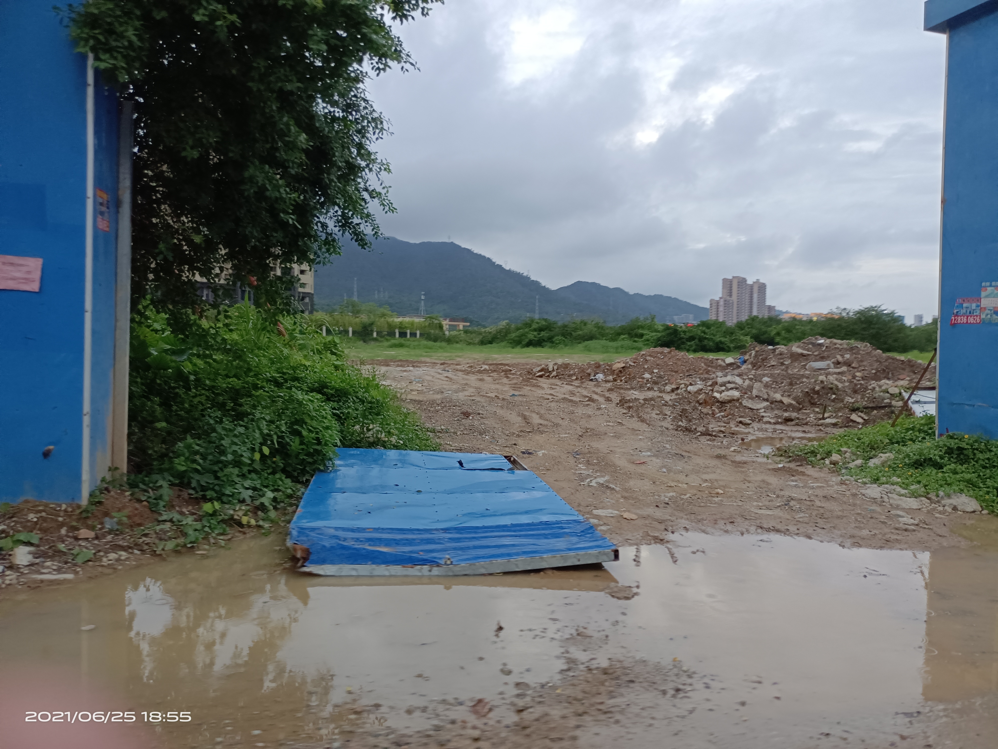 3000亩土地出租，可定建，红本土地证，适合各种行业2