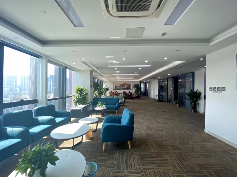龙华清湖地铁站附近甲级写字楼680平方豪华装修，适合接待总部