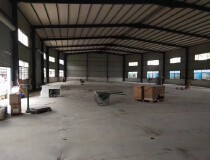 横栏镇新茂工业区新开出单一层星棚厂房1500平方。