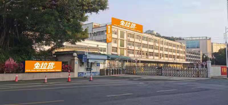 布吉南岭原房东标准厂房仓库5000平出租可以分租。