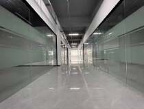 坪山大工业区精装修小面积办公室出租，有65平～105平方米