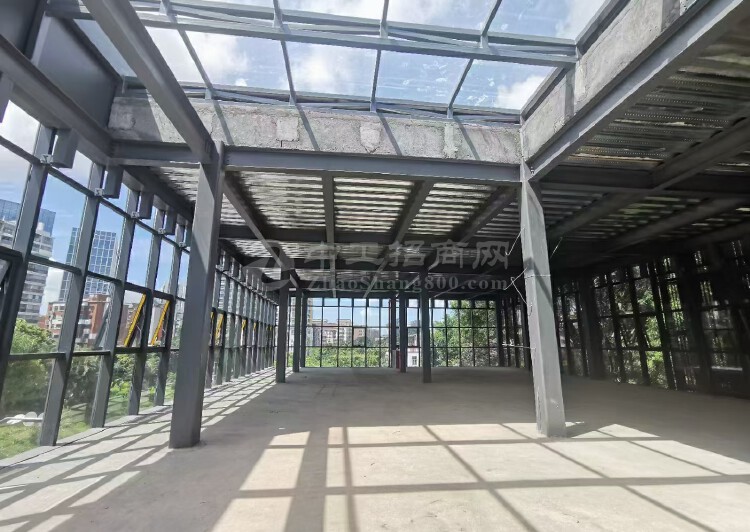 福永立新湖周边新出小独栋面积3580平玻璃幕墙写字楼。4